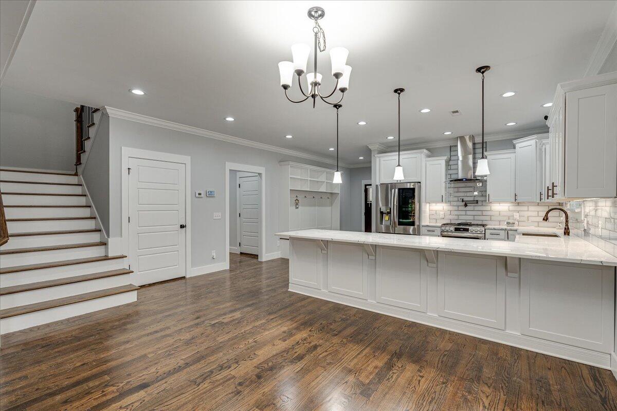 306 Oliver St Street