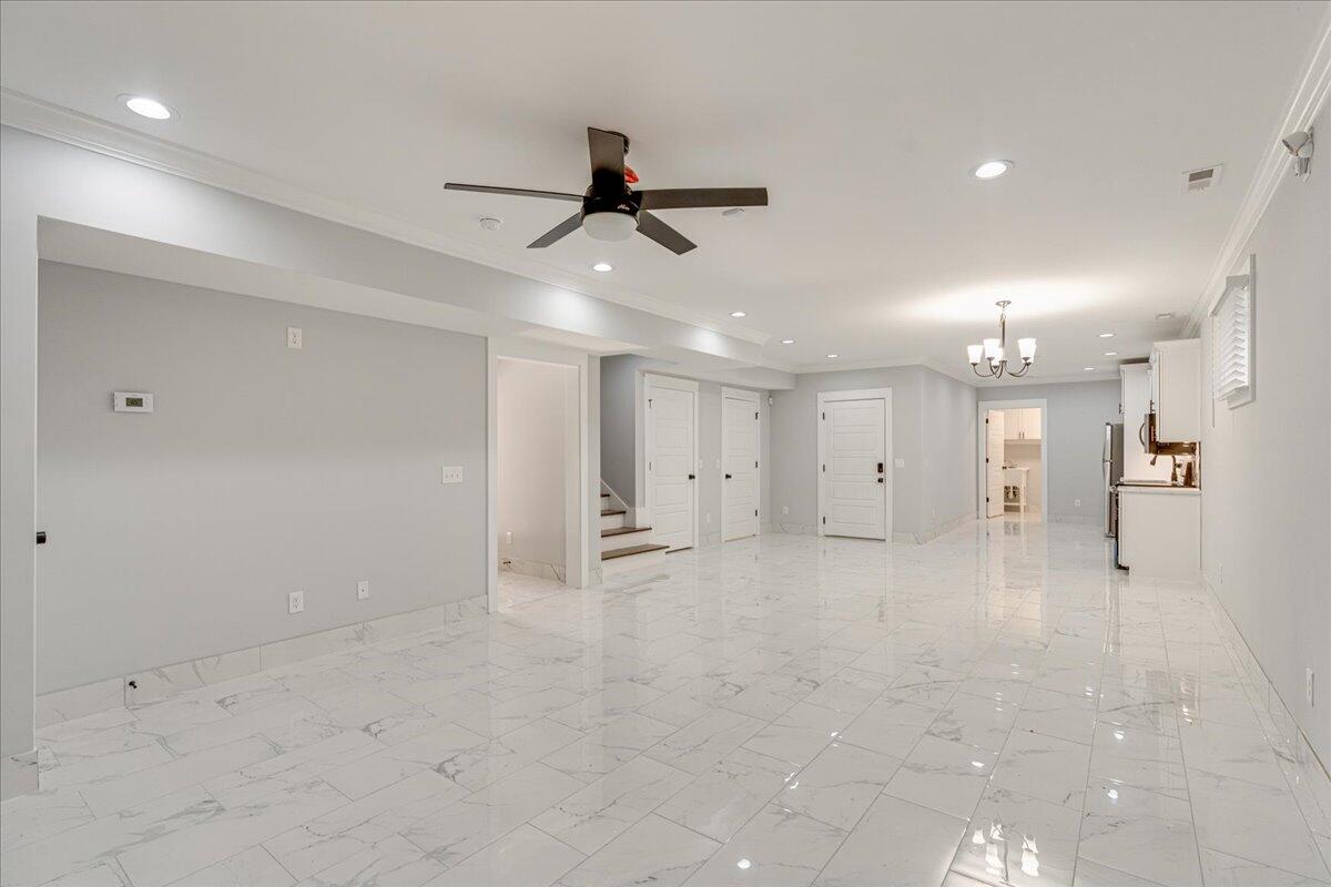 306 Oliver St Street