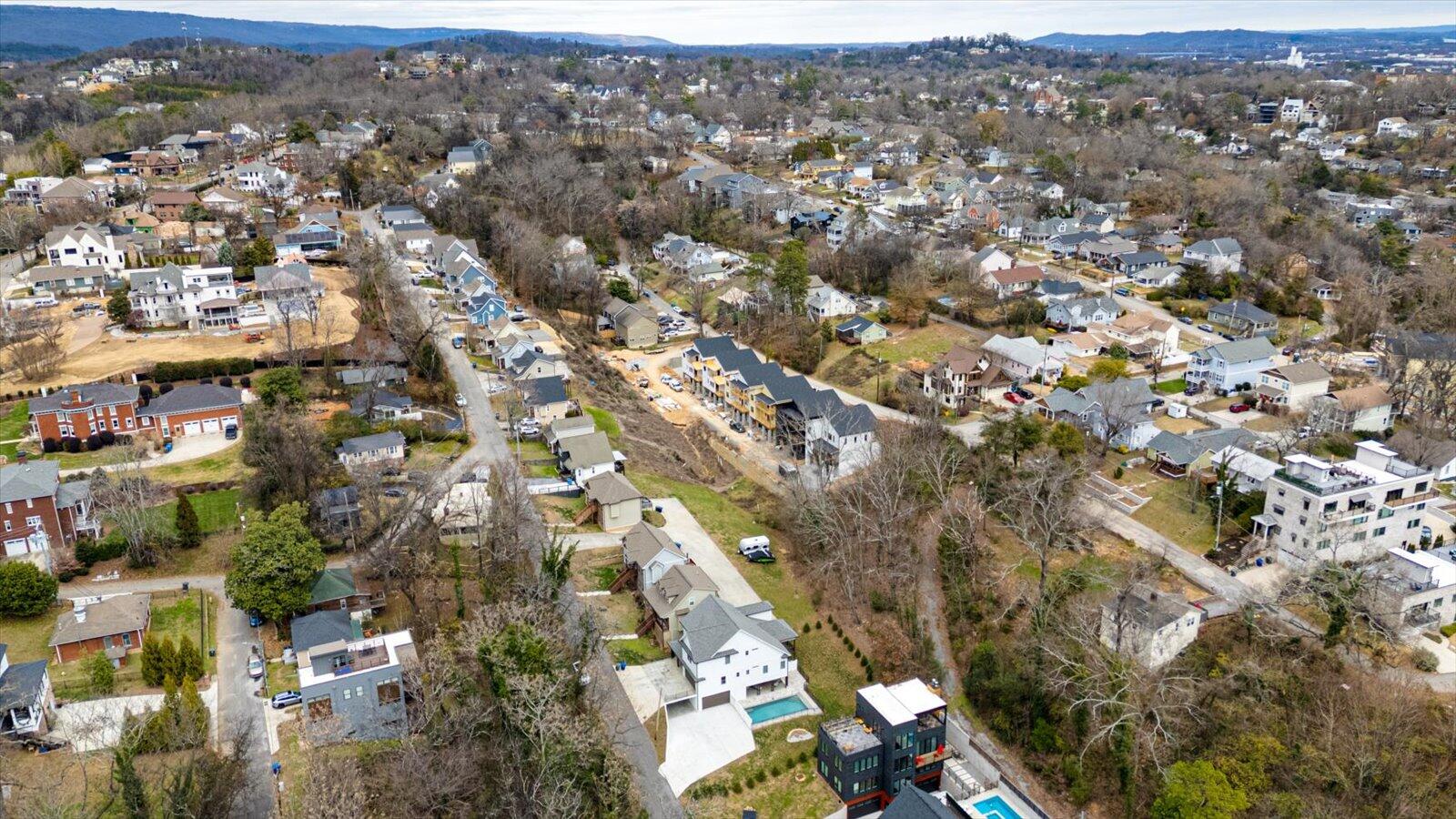 306 Oliver St Street