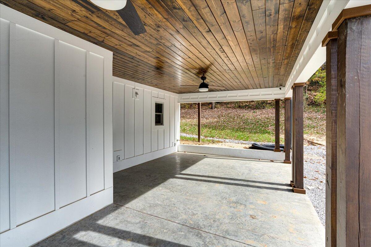 306 Oliver St Street