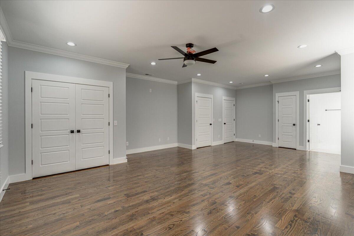 306 Oliver St Street