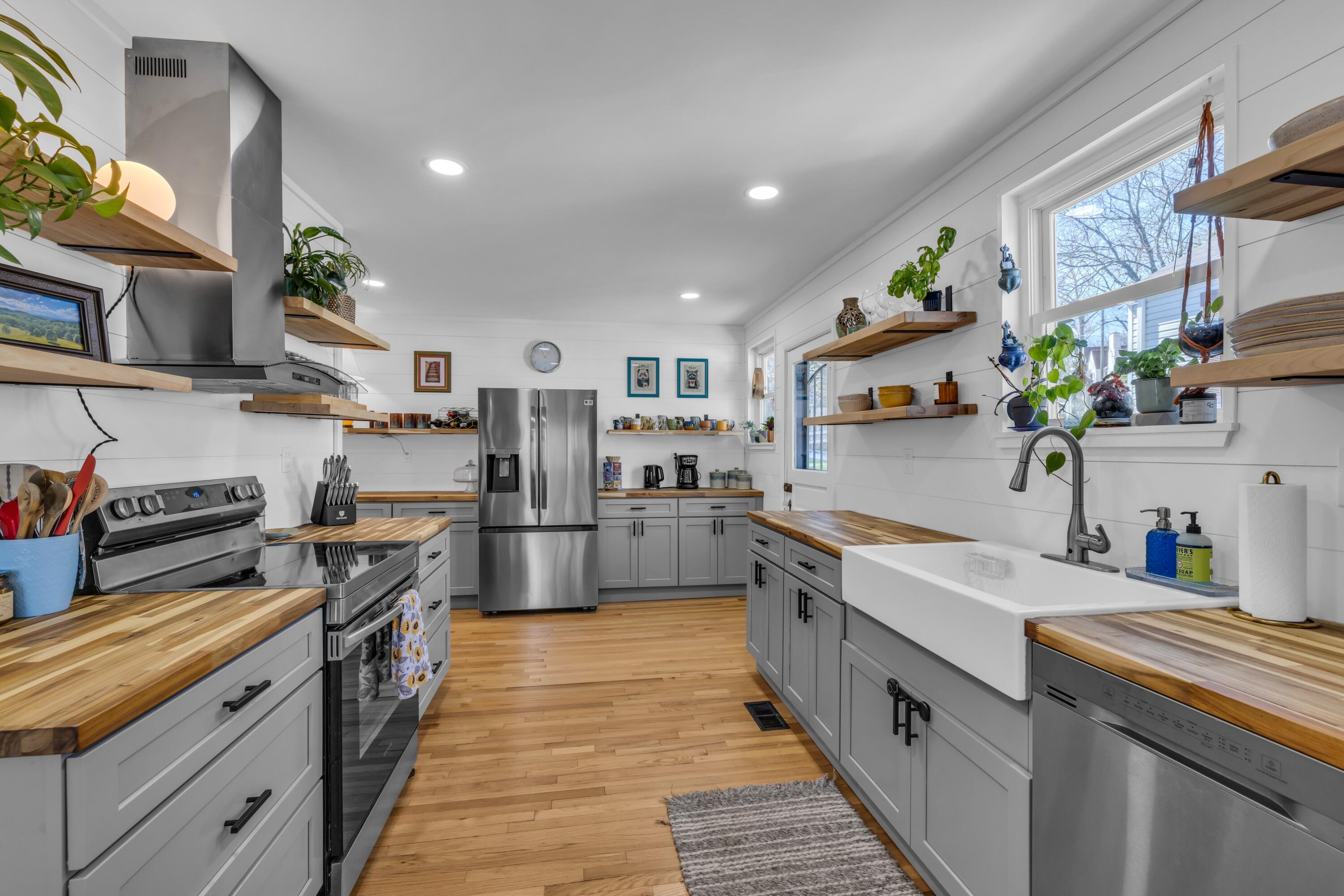 3804 Northview Avenue