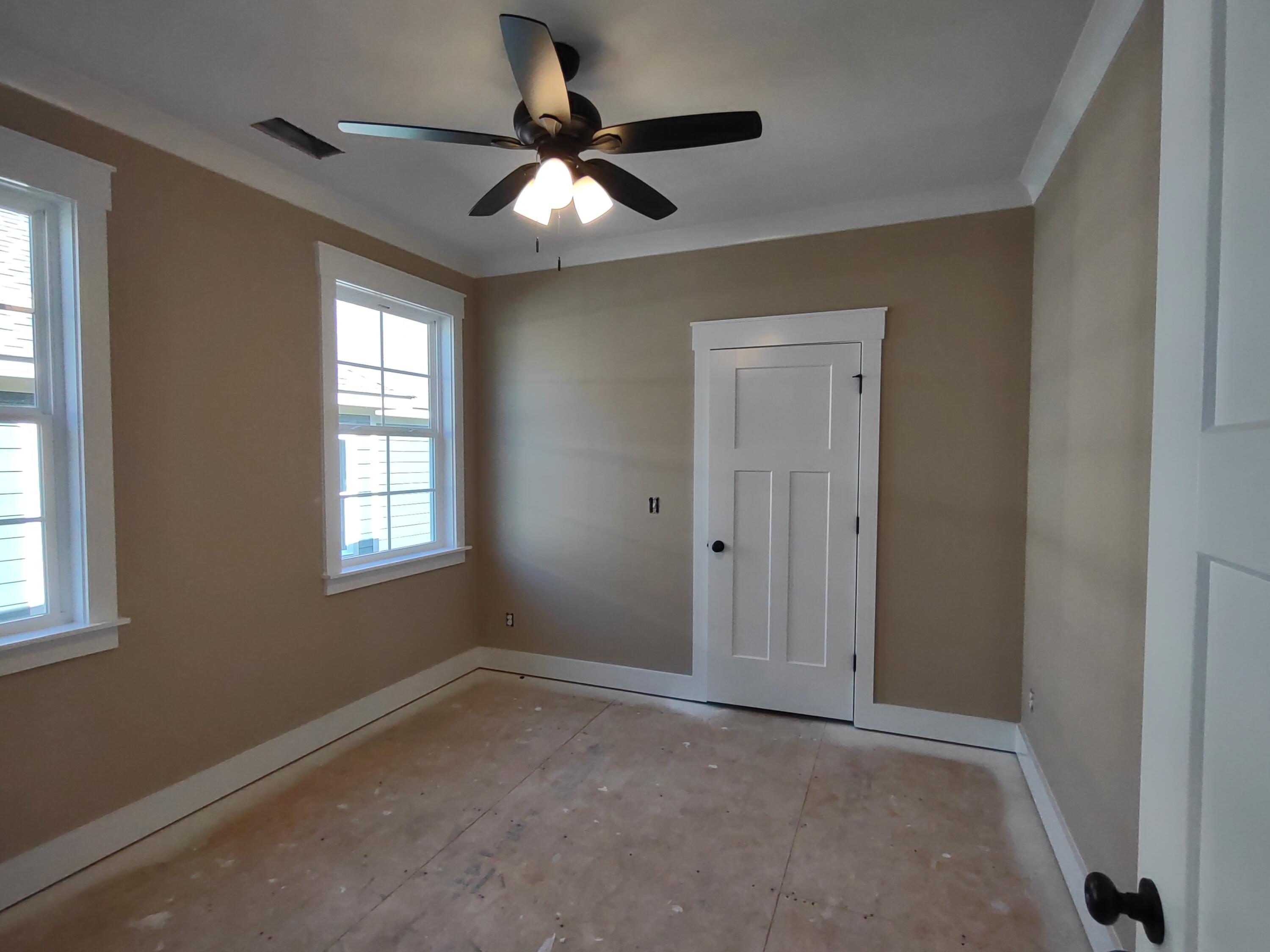 6835 Carnell Way, 10