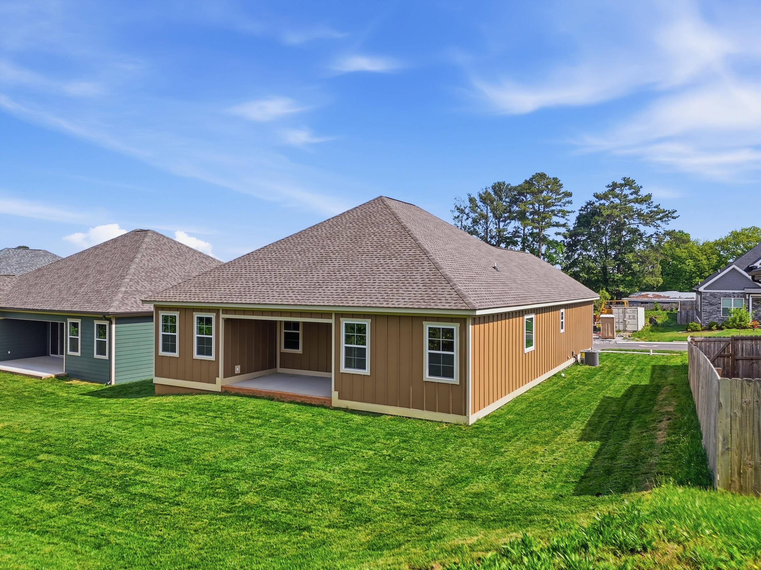 6835 Carnell Way, 10