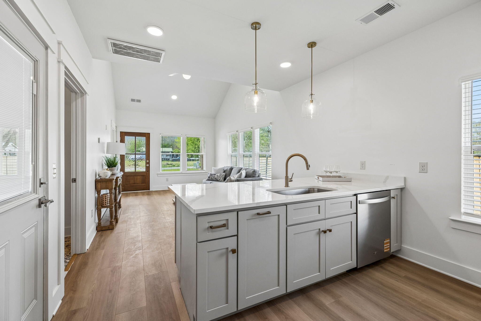 106 N Moss Avenue, Unit A