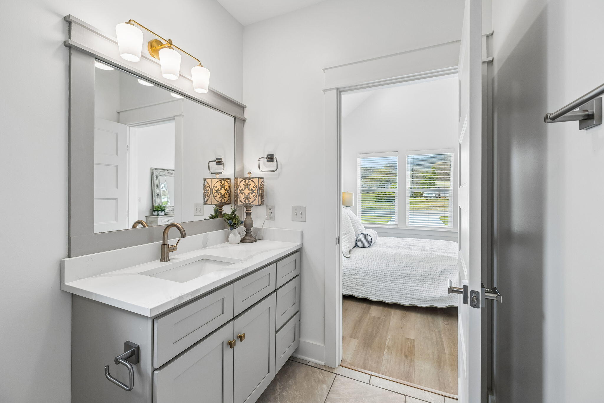 106 N Moss Avenue, Unit A