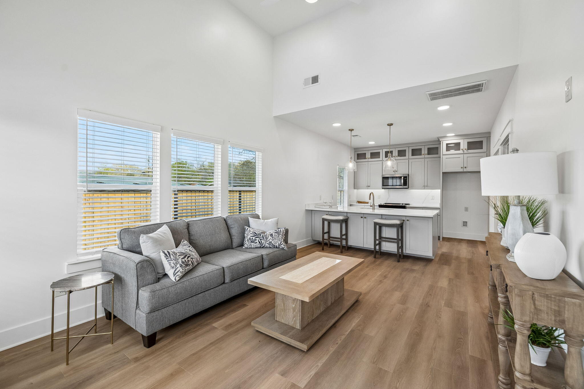 106 N Moss Avenue, Unit A