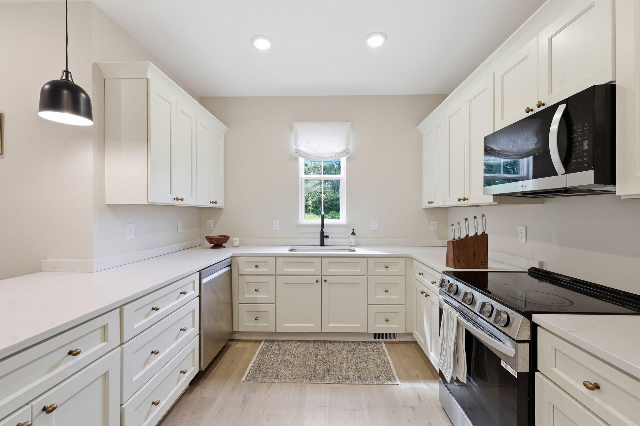 160 Dower Road