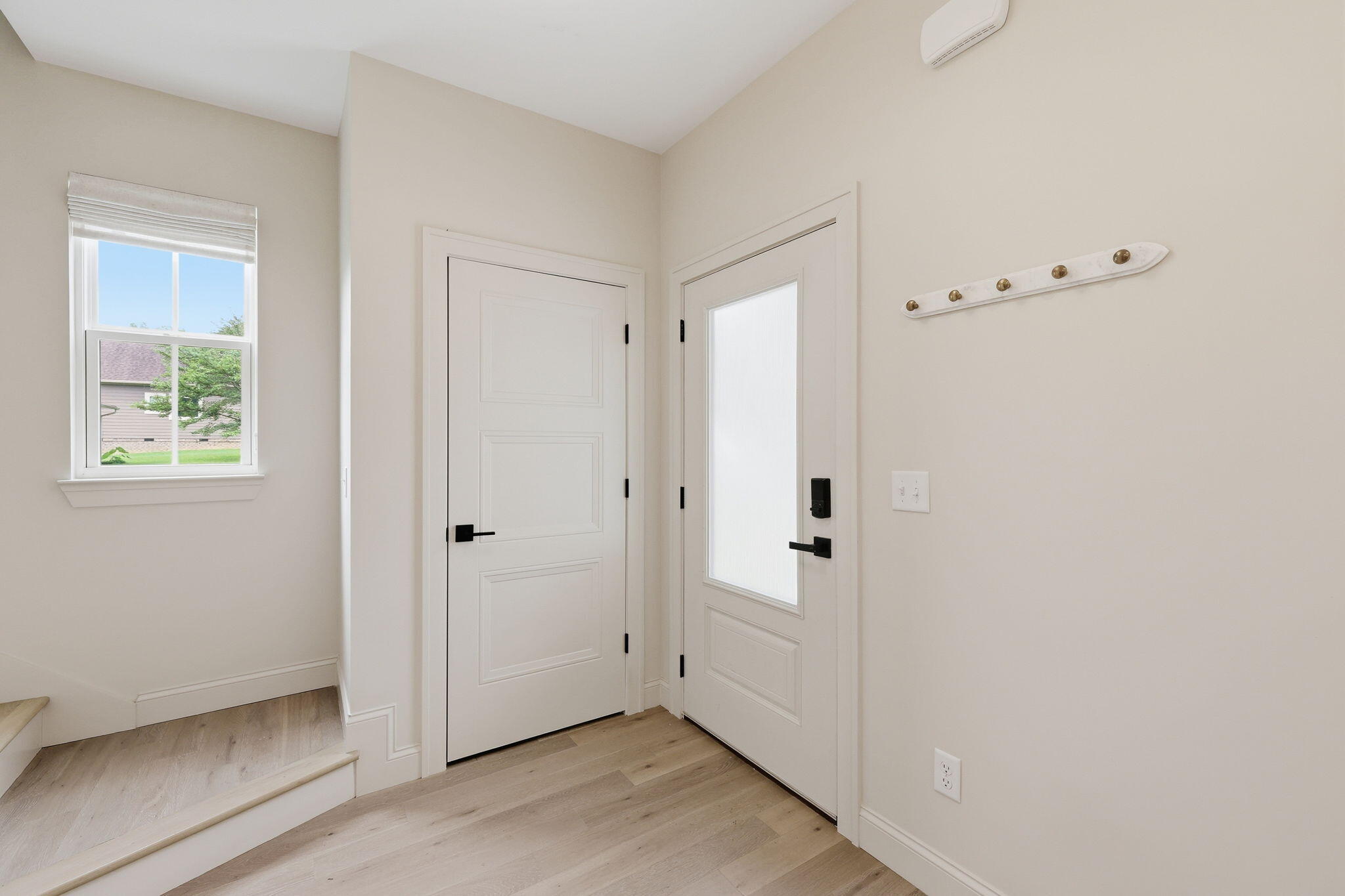 160 Dower Road
