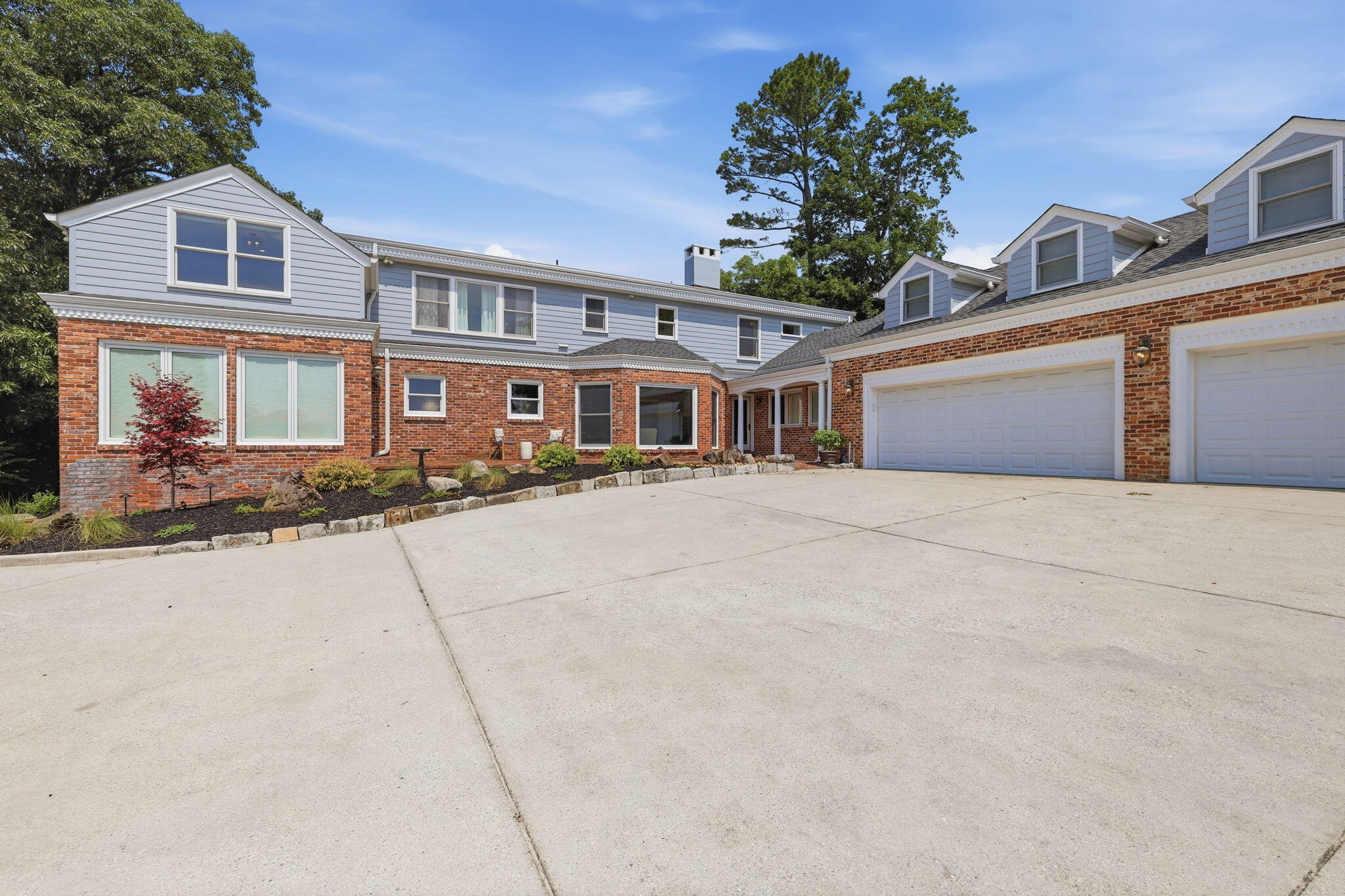 174 N Crest Road