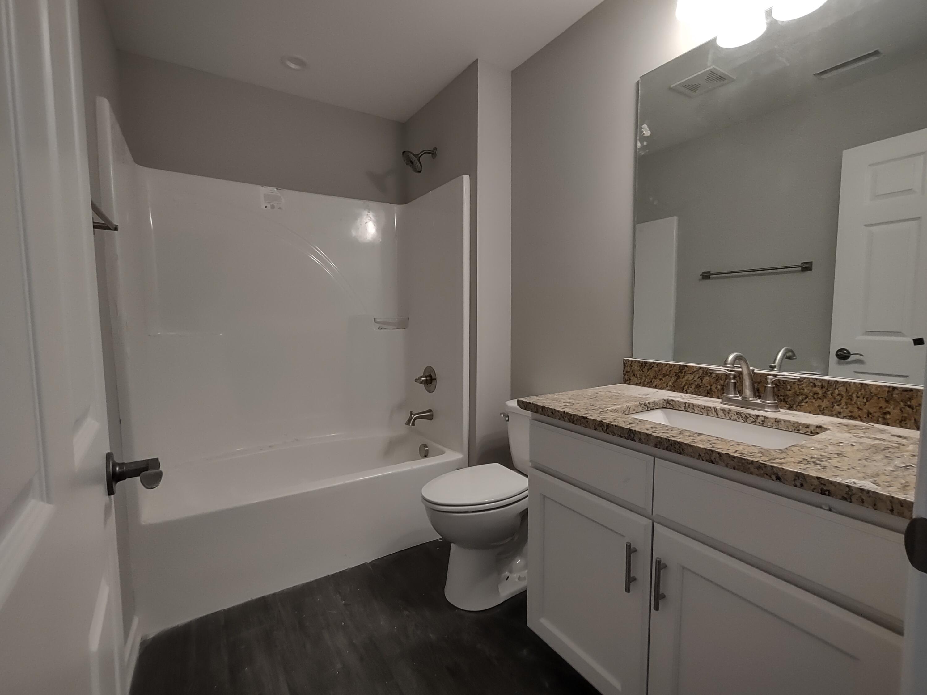 313 A/B Chestnut Street, A & B, LaFayette