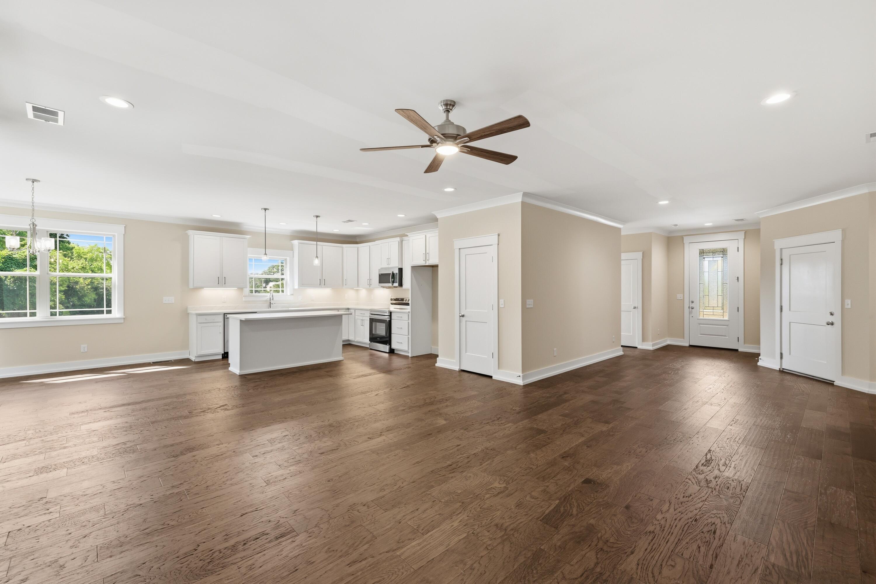 6817 Carnell Way, 31