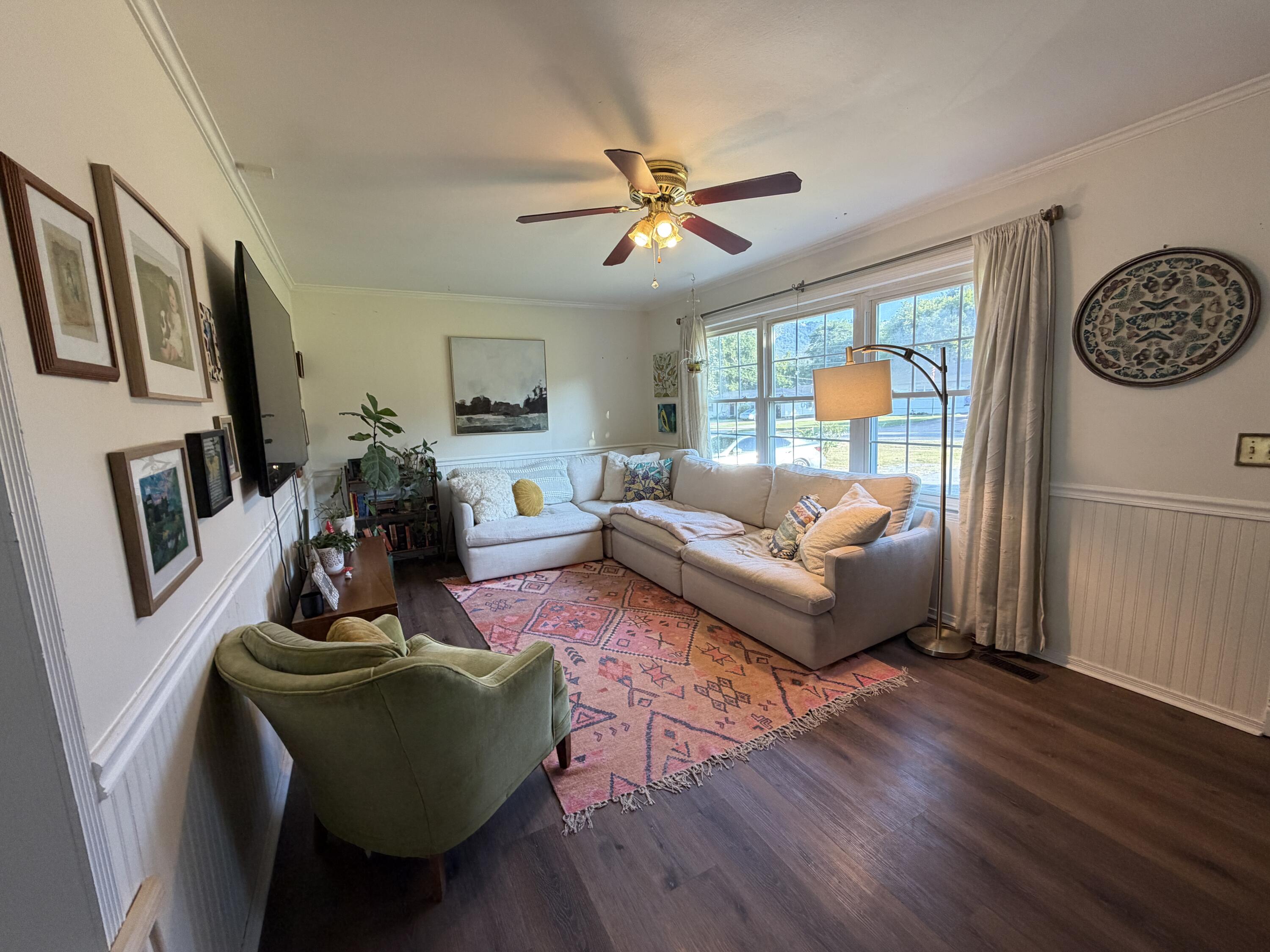 3311 Mountain View Drive