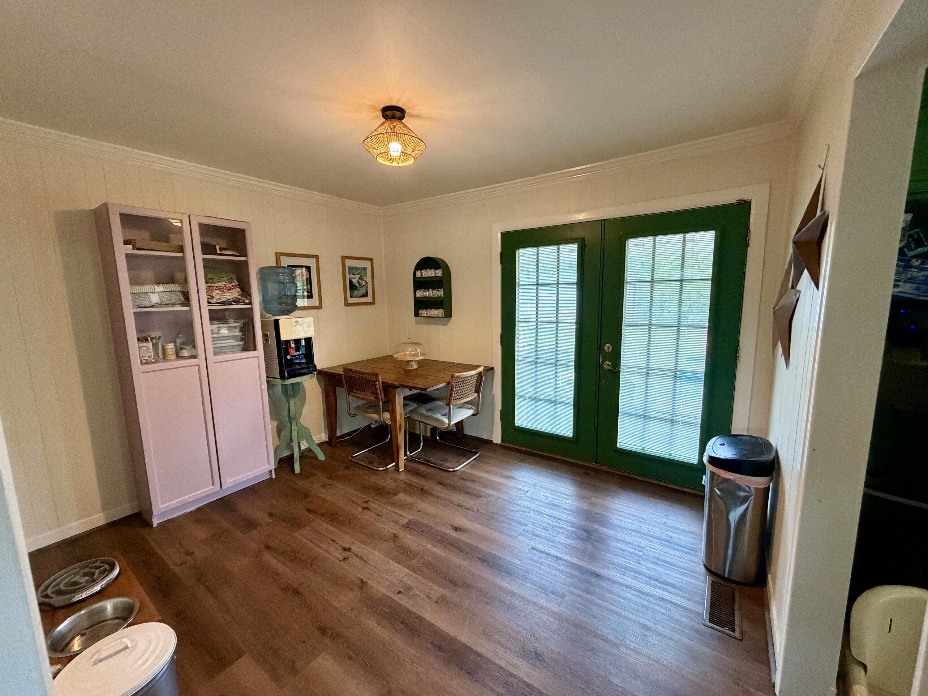 3311 Mountain View Drive