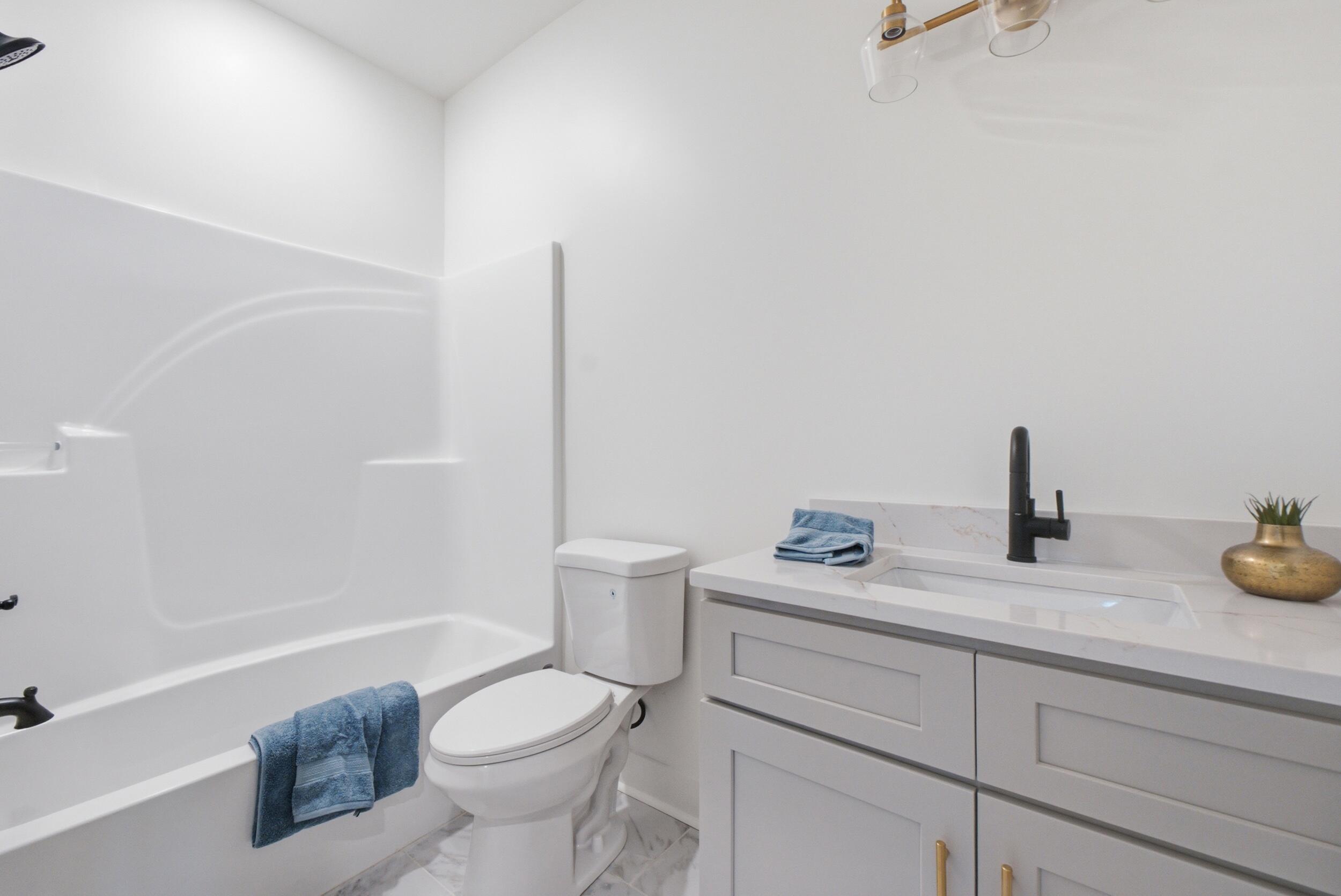 3503 Oakland Terrace