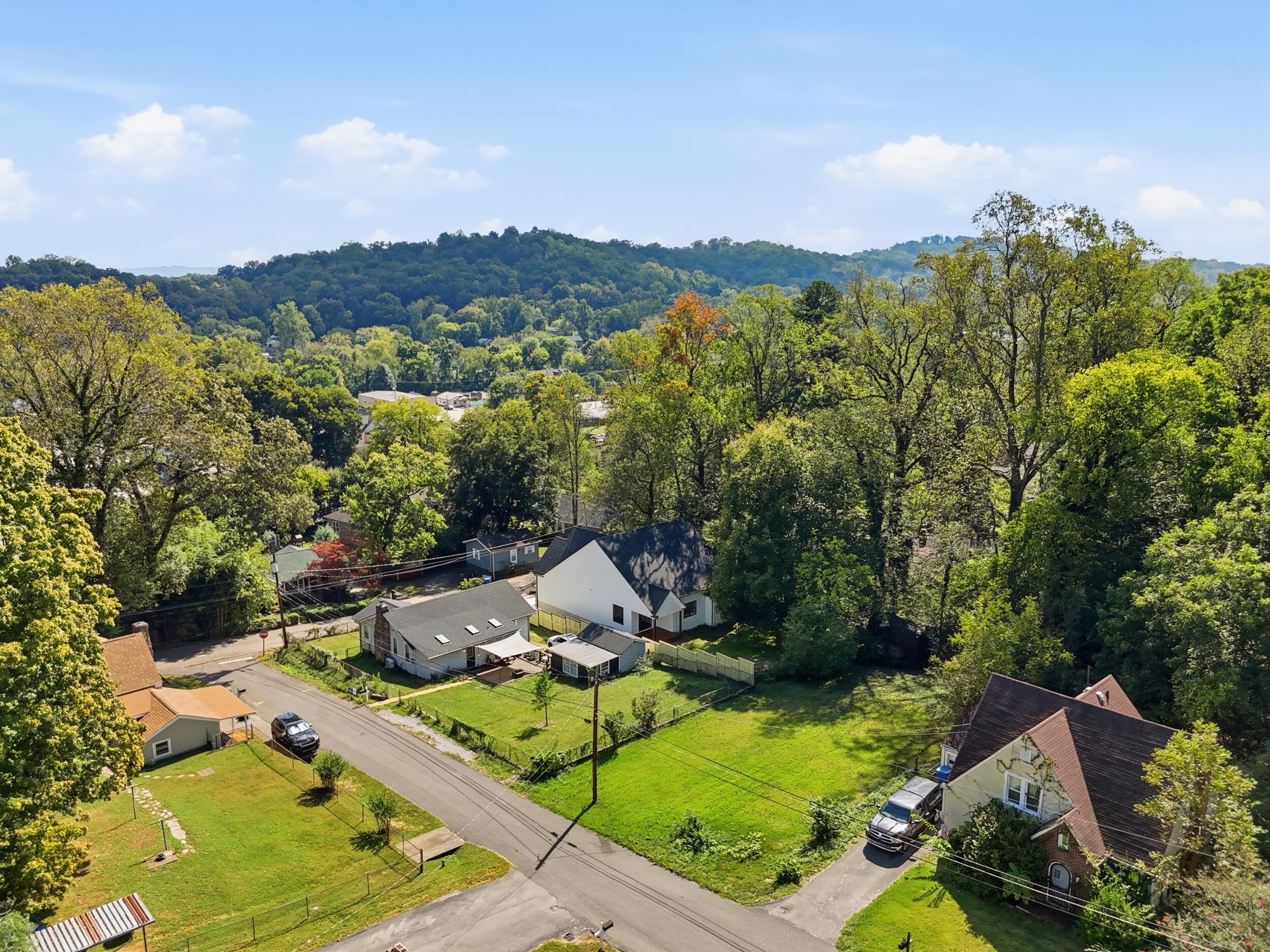 3503 Oakland Terrace