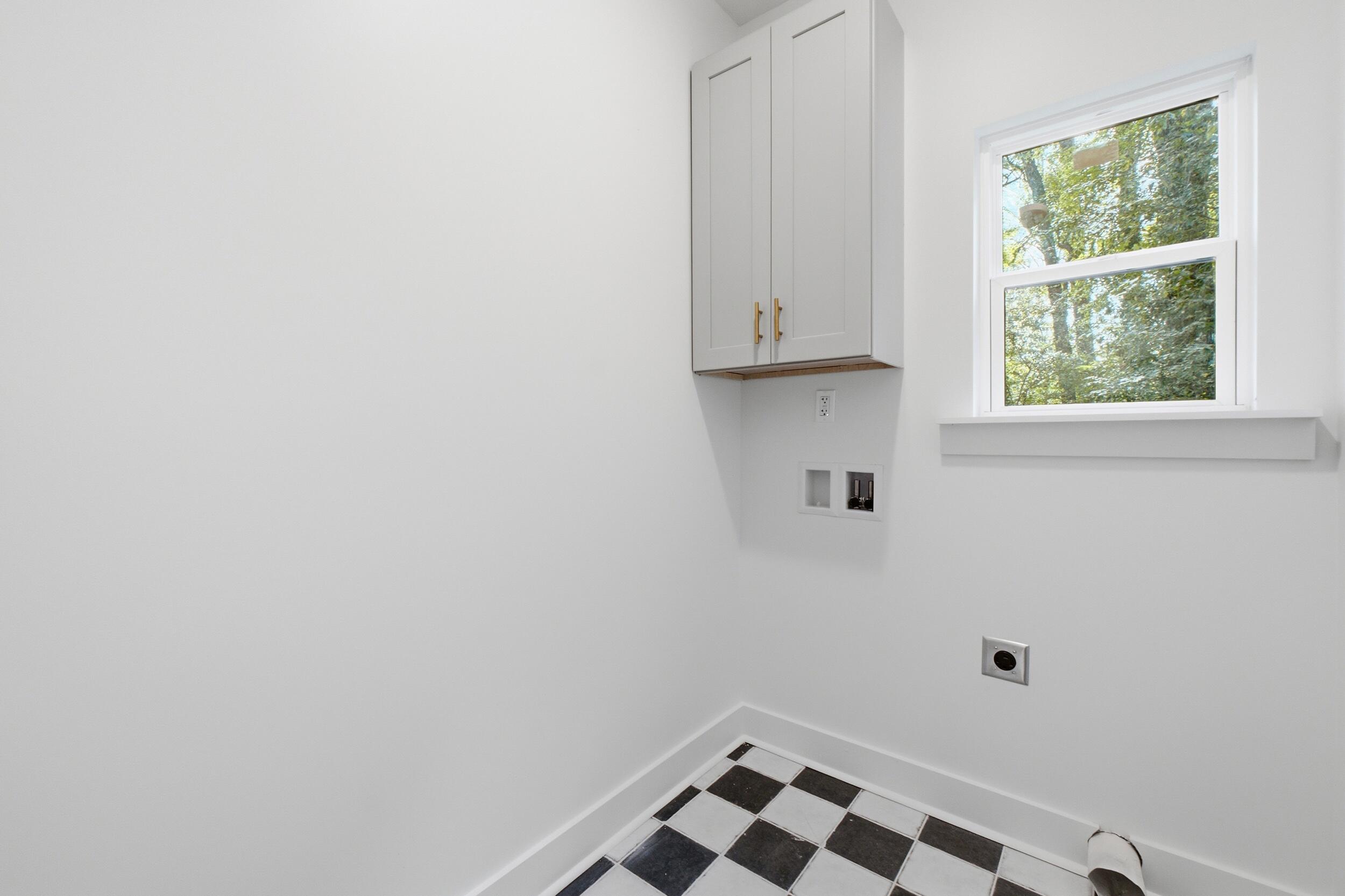 3503 Oakland Terrace