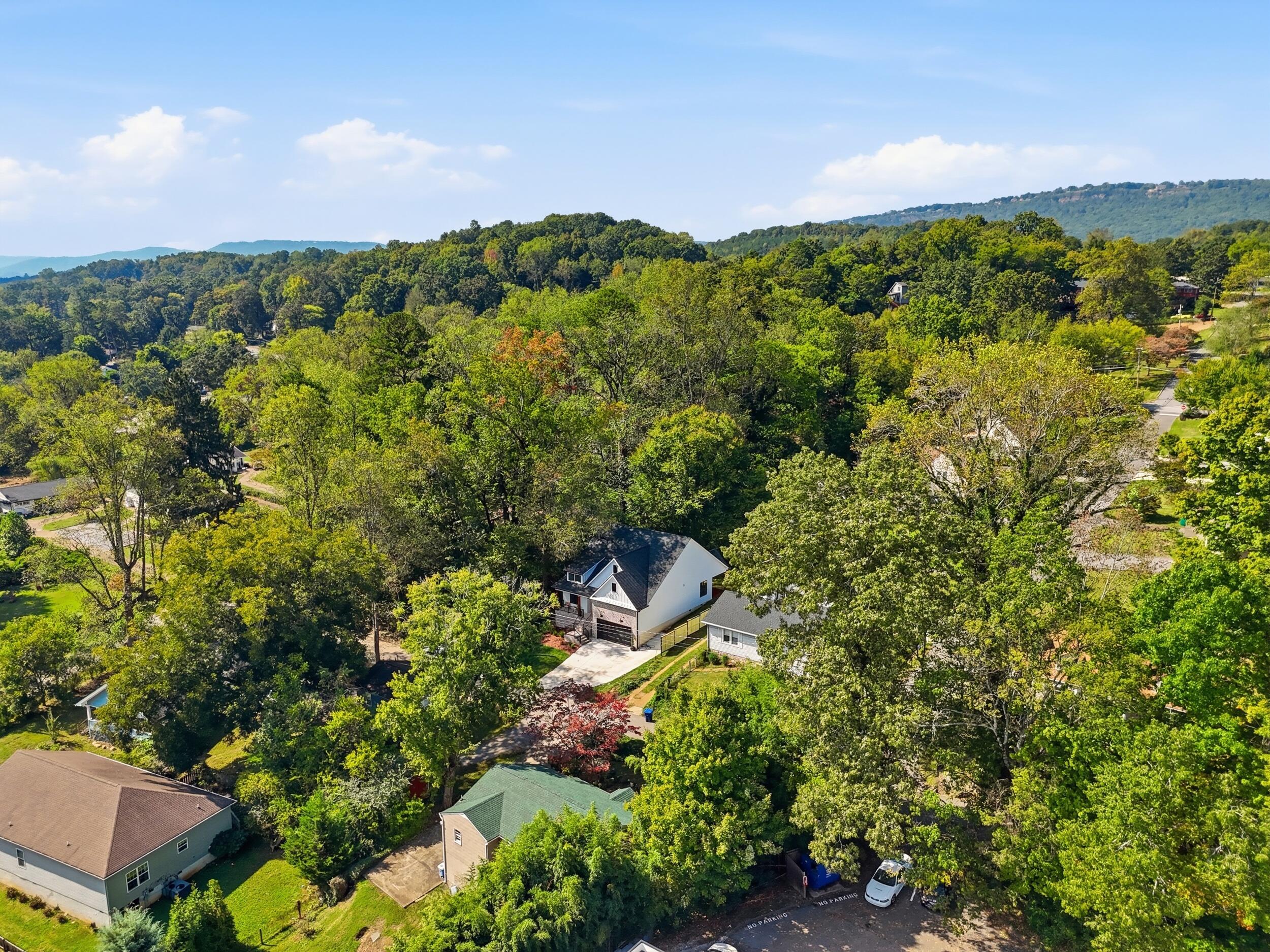 3503 Oakland Terrace