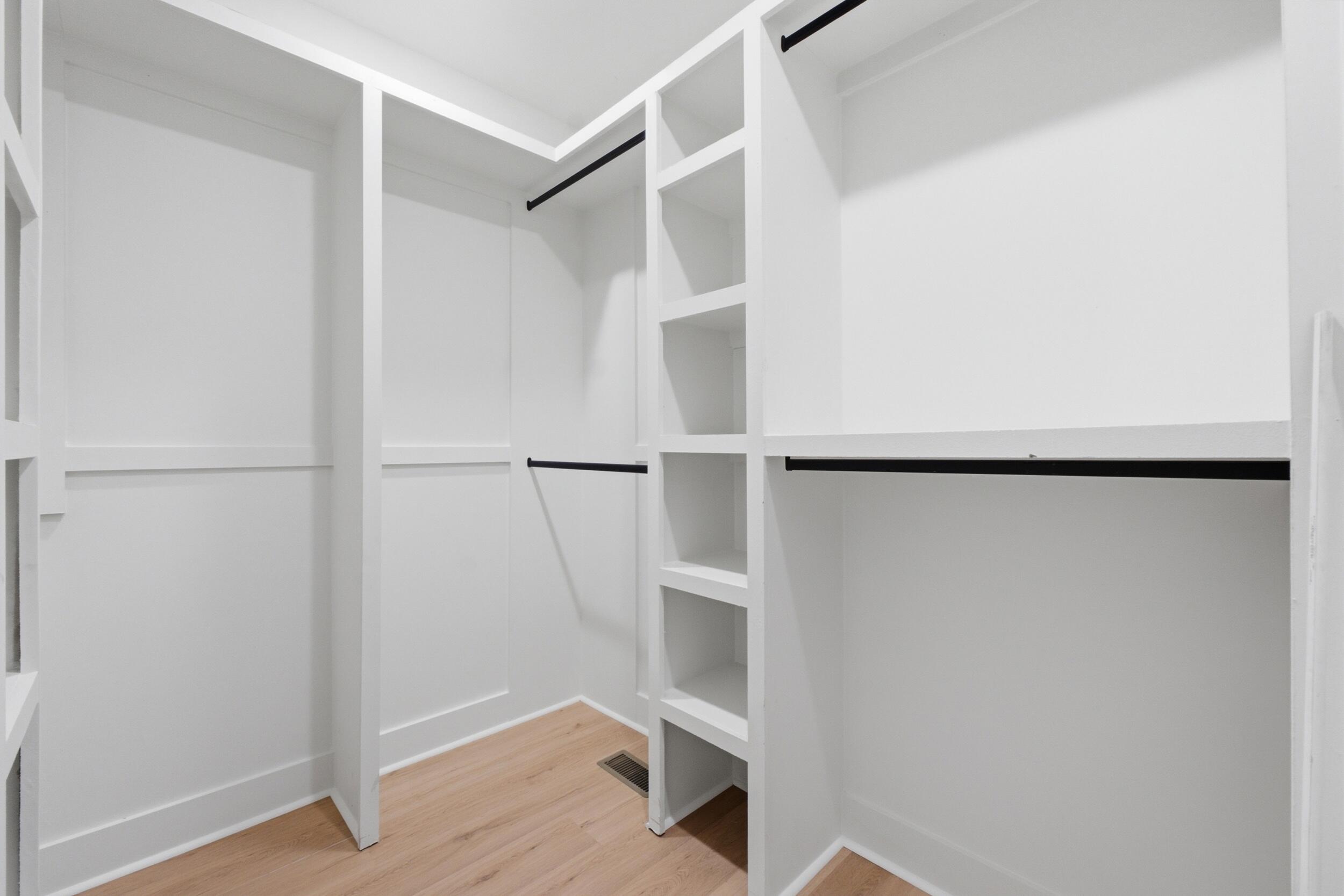 3503 Oakland Terrace
