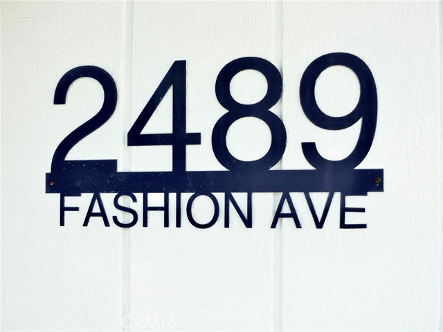 2489 Fashion Avenue