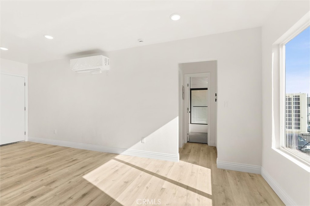 19237 Bryant Street 16