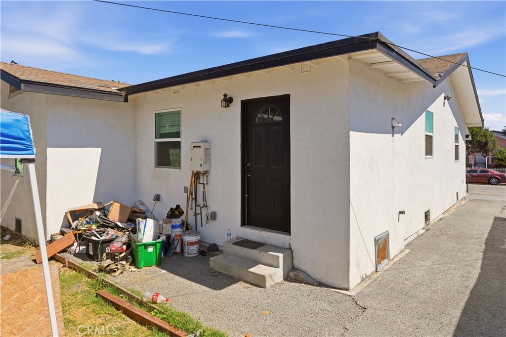 339 E 103 Street