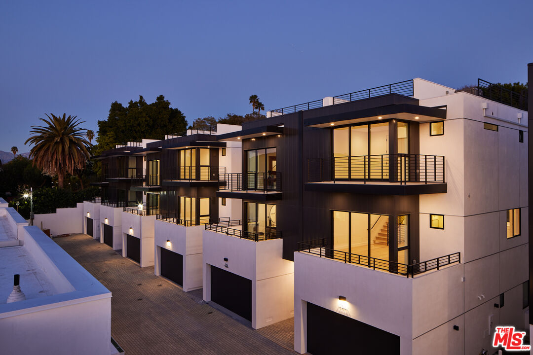 764 N. Arthur Road