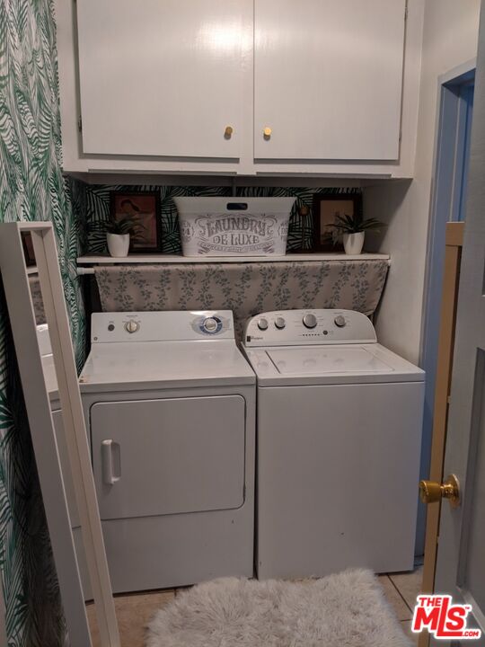 5710 Vineland Avenue