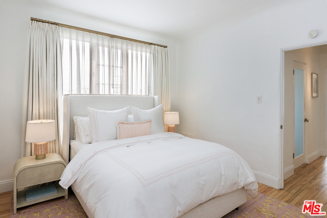 1345 N. Hayworth Avenue, No. 206