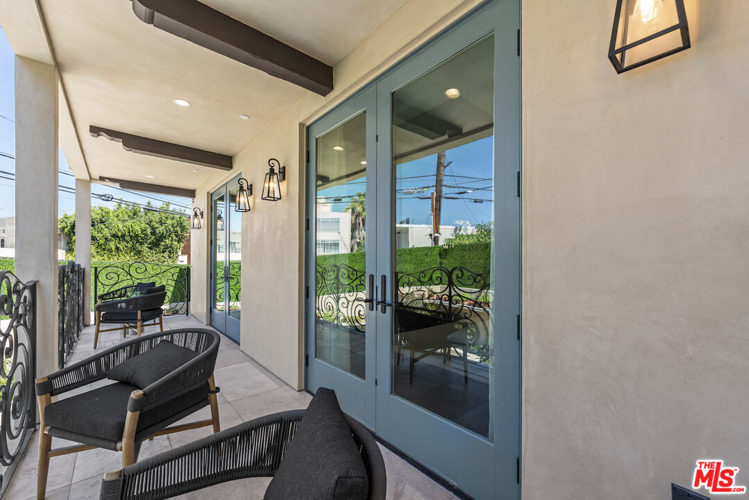 1825 Pandora Avenue, No. 303