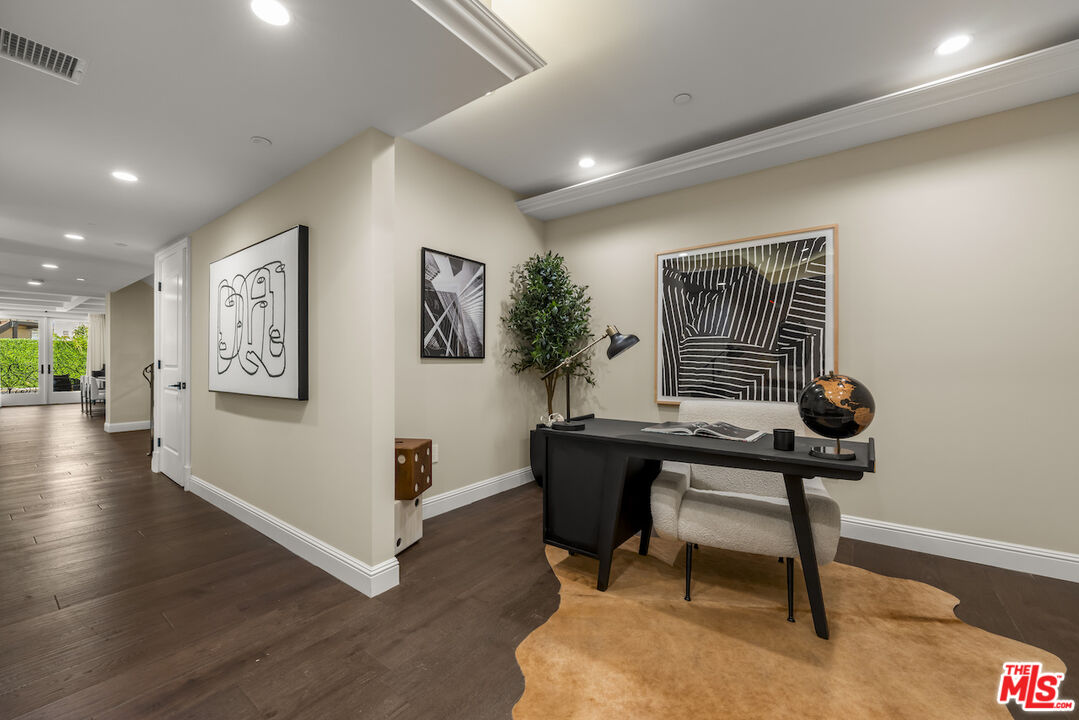 1825 Pandora Avenue, No. 303
