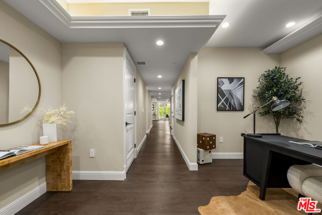 1825 Pandora Avenue, No. 303