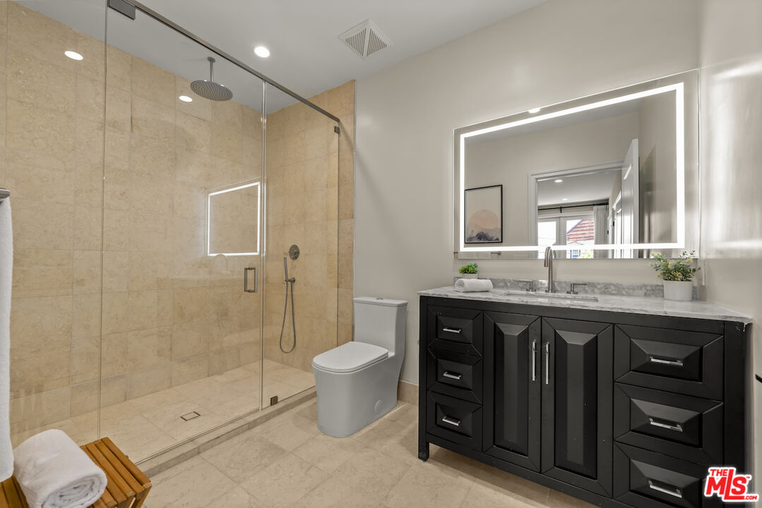 1825 Pandora Avenue, No. 303