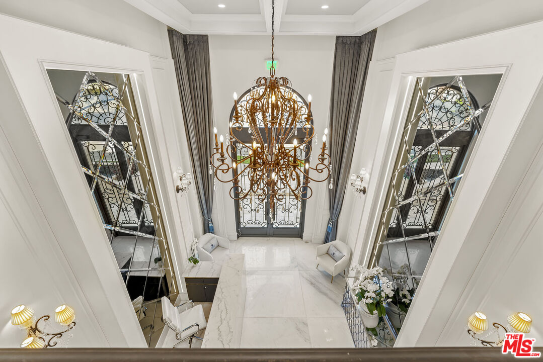 1825 Pandora Avenue, No. 303