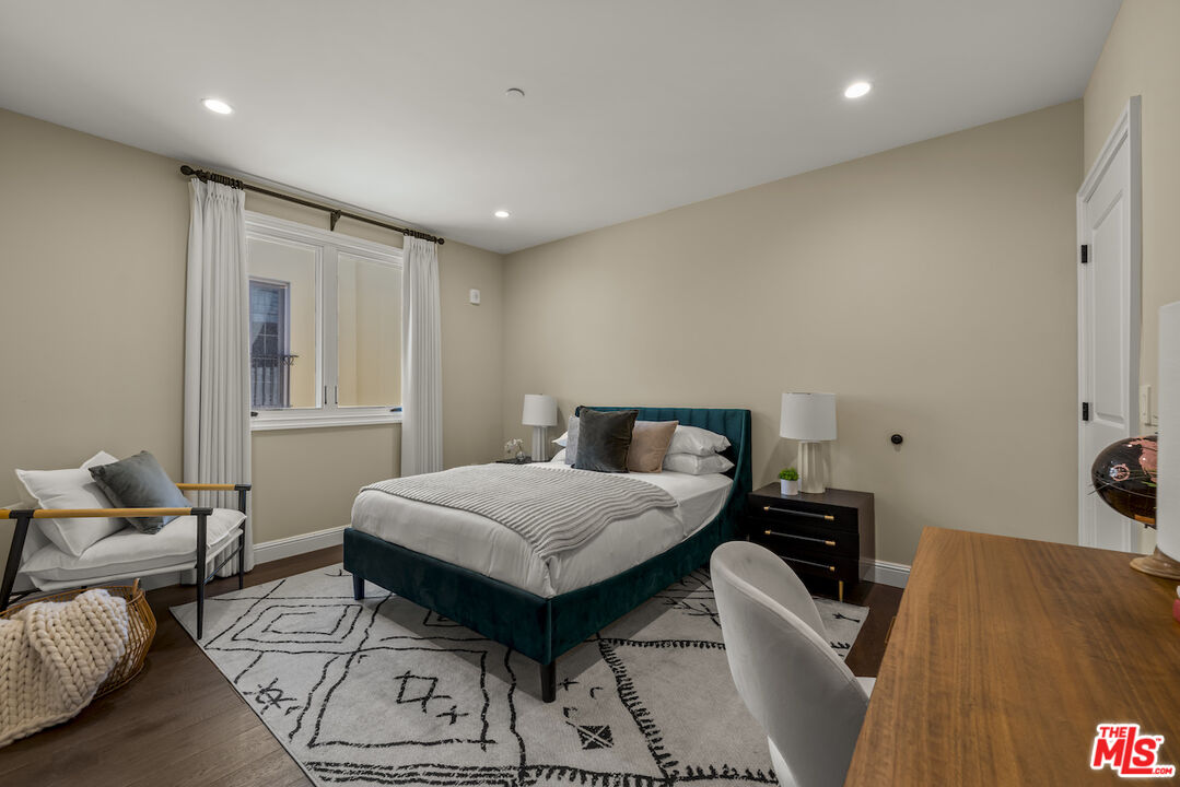 1825 Pandora Avenue, No. 303