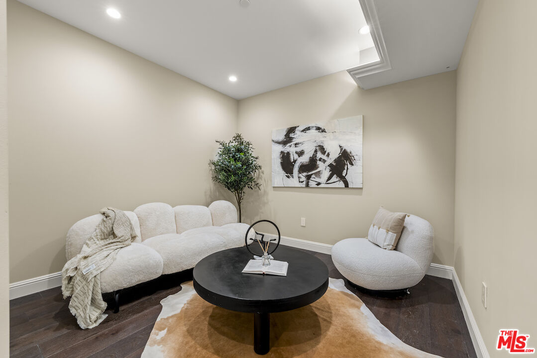 1825 Pandora Avenue, No. 303