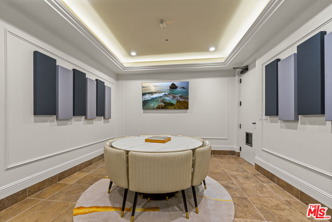 1825 Pandora Avenue, No. 303