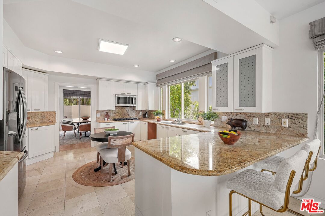 1991 Stradella Road