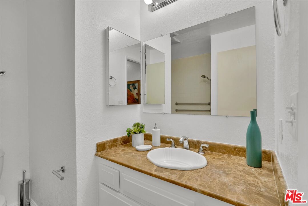 14539 Benefit St Unit: 104