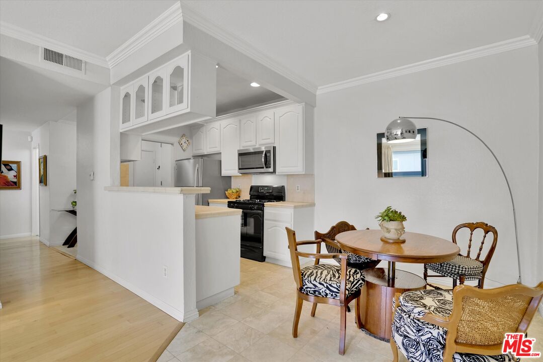 14539 Benefit St Unit: 104