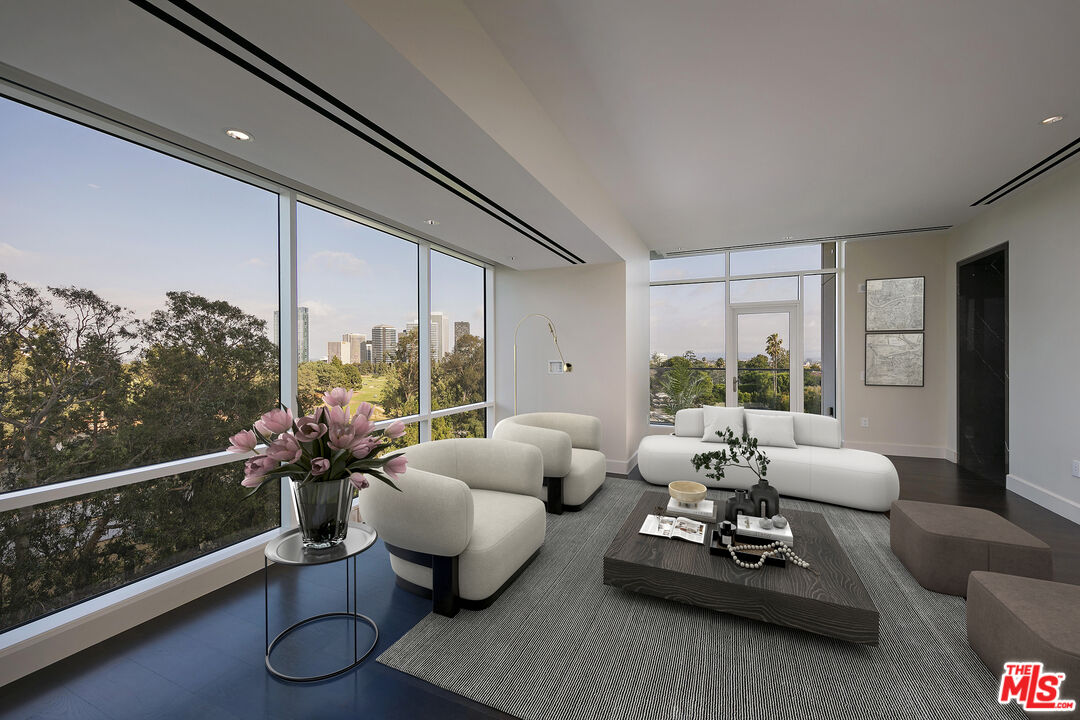 1200 Club View Drive, No. 6S