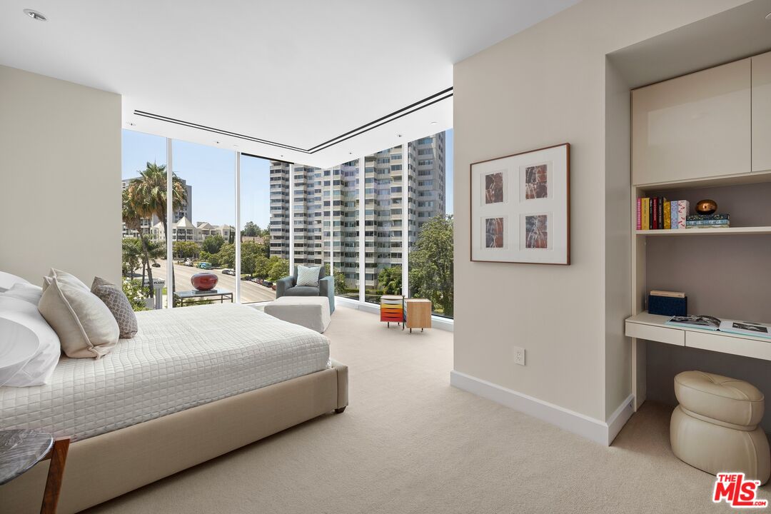 1200 Club View Drive, No. 5N