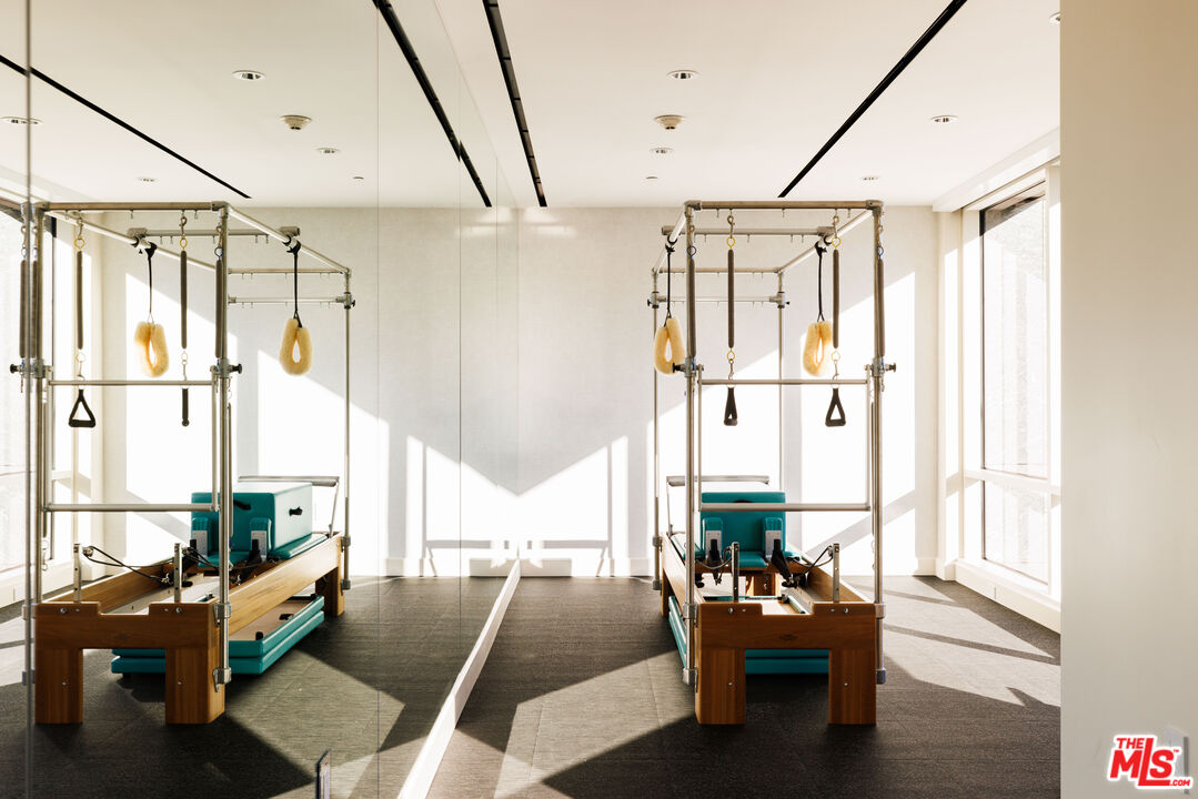 1200 Club View Drive, No. 5N