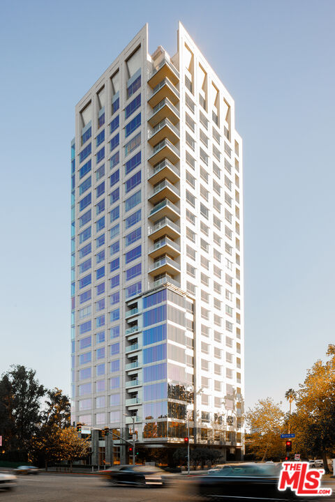 1200 Club View Drive, No. 5N