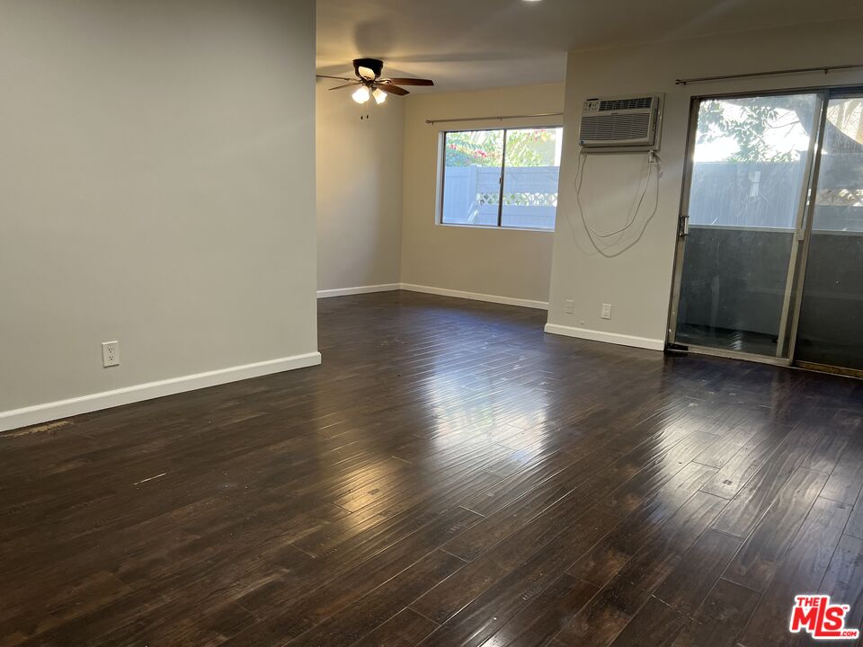 1006 Havenhurst Drive, No. 3
