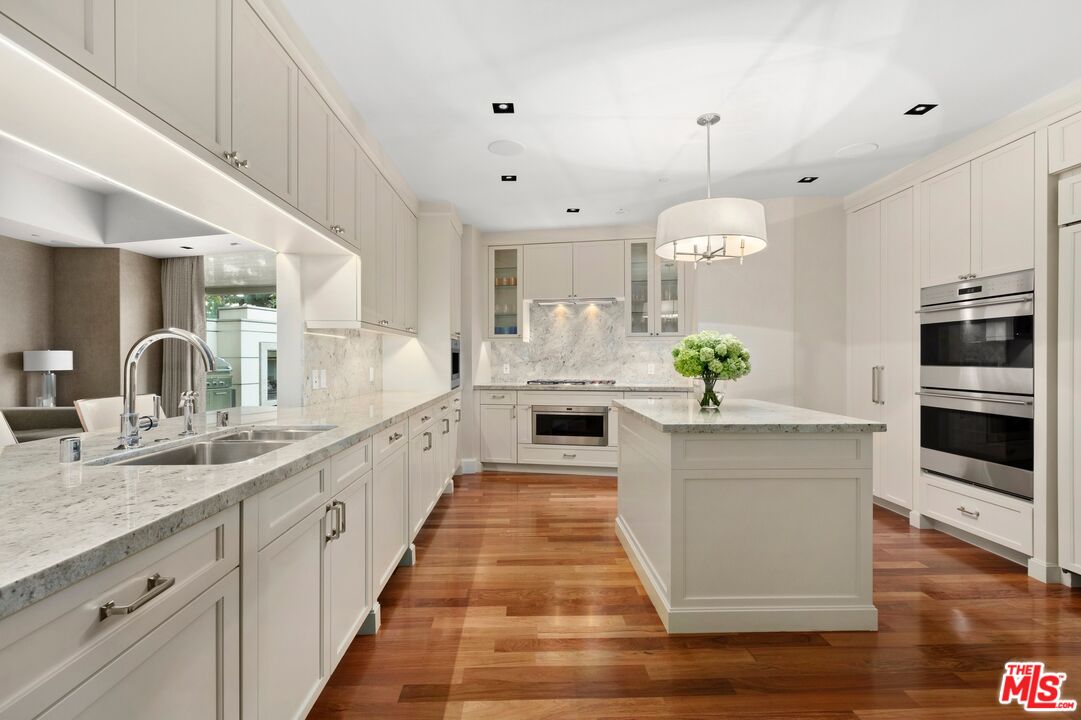 1 W. Century Drive, Townhouse A