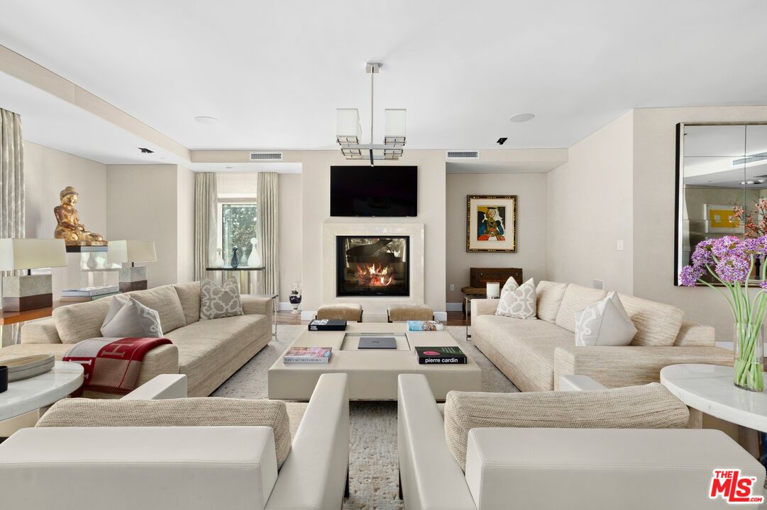 1 W. Century Drive, Townhouse A