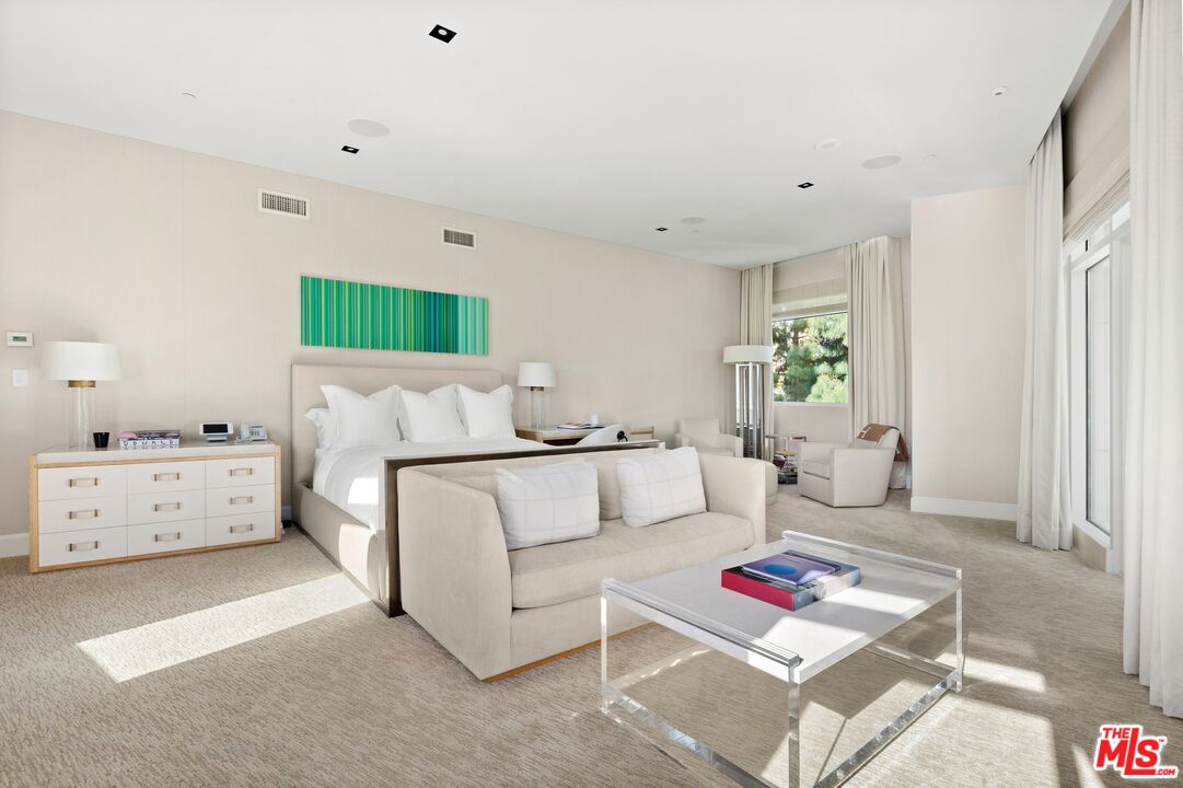 1 W. Century Drive, Townhouse A