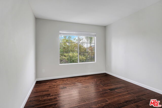 10627 Moorpark Street, No. 1