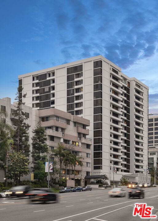 10660 Wilshire Boulevard, No. 1206